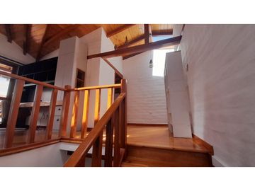 La Armenia, Casa, 210 m2, 3 habitaciones, 3 baños, 2 parqueaderos