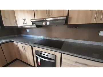 La Armenia, Casa, 210 m2, 3 habitaciones, 3 baños, 2 parqueaderos