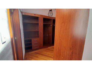 La Armenia, Casa, 210 m2, 3 habitaciones, 3 baños, 2 parqueaderos