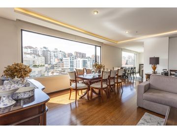 Bellavista, PH, 170 m2, 3 habitaciones, 4 baños, 2 parqueaderos,balcón