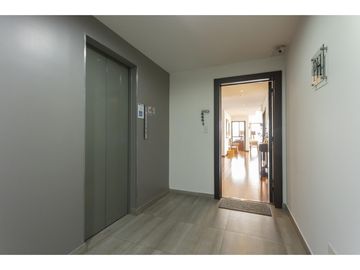 Bellavista, PH, 170 m2, 3 habitaciones, 4 baños, 2 parqueaderos,balcón