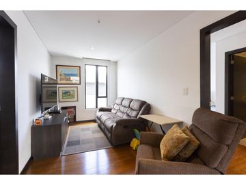 Bellavista, PH, 170 m2, 3 habitaciones, 4 baños, 2 parqueaderos,balcón