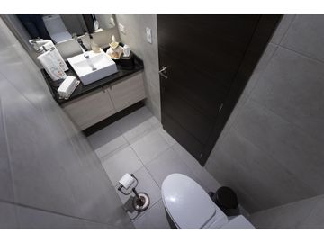 Bellavista, PH, 170 m2, 3 habitaciones, 4 baños, 2 parqueaderos,balcón