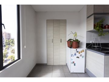Bellavista, PH, 170 m2, 3 habitaciones, 4 baños, 2 parqueaderos,balcón