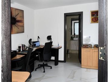 Tumbaco, Departamento, 220 m2, 4 habitaciones, 4 baños, 2 parqueaderos