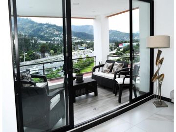 Tumbaco, Departamento, 220 m2, 4 habitaciones, 4 baños, 2 parqueaderos