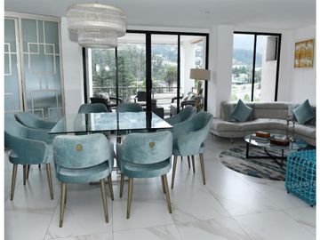 Tumbaco, Departamento, 220 m2, 4 habitaciones, 4 baños, 2 parqueaderos