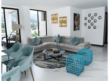 Tumbaco, Departamento, 220 m2, 4 habitaciones, 4 baños, 2 parqueaderos