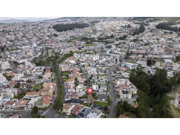 Urb El Condado, Casa, 480 m2, 4 habitaciones, 4 baños, 3 parqueaderos
