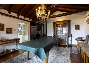 Urb El Condado, Casa, 480 m2, 4 habitaciones, 4 baños, 3 parqueaderos