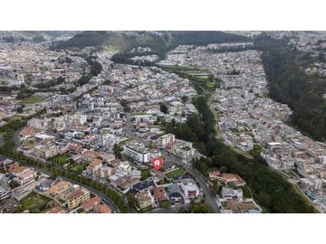 Urb El Condado, Casa, 480 m2, 4 habitaciones, 4 baños, 3 parqueaderos