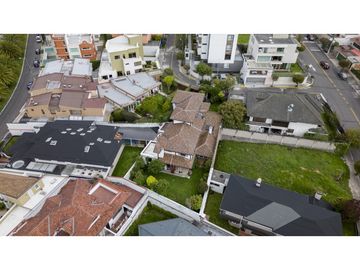 Urb El Condado, Casa, 480 m2, 4 habitaciones, 4 baños, 3 parqueaderos