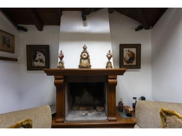 Urb El Condado, Casa, 480 m2, 4 habitaciones, 4 baños, 3 parqueaderos