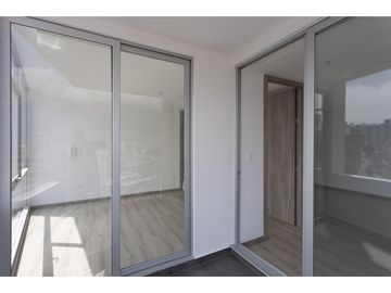 La Coruña, Departamento en venta, 79 m2, 2 habitaciones, 3 baños, 1 parqueadero