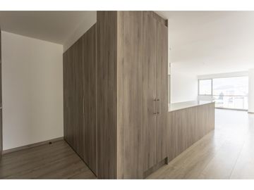 La Coruña, Departamento en venta, 79 m2, 2 habitaciones, 3 baños, 1 parqueadero