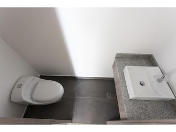 La Coruña, Departamento en venta, 79 m2, 2 habitaciones, 3 baños, 1 parqueadero