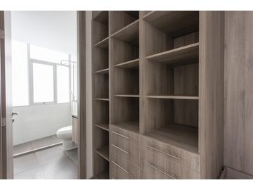 La Coruña, Departamento en venta, 79 m2, 2 habitaciones, 3 baños, 1 parqueadero