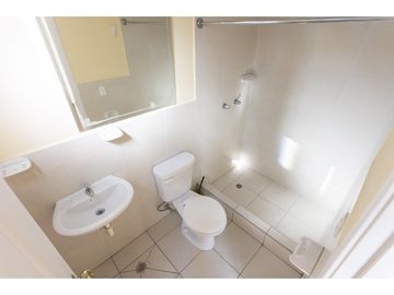Quitumbe, Departamento en venta, 70 m2, 3 habitaciones, 2 baños, 1 parqueadero