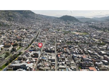 La Michelena, Casa comercial en venta, 780 m2, 5 departamentos
