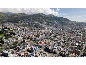 La Michelena, Casa comercial en venta, 780 m2, 5 departamentos