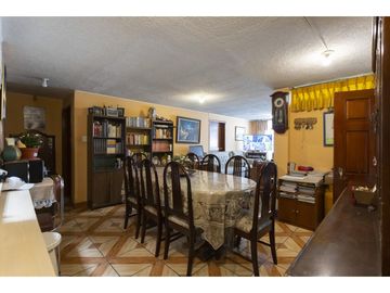 La Michelena, Casa comercial en venta, 780 m2, 5 departamentos