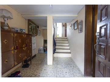 Cotocollao, Casa rentera en venta, 392 m2, 12 habitaciones, 9 baños, 2 parqueaderos