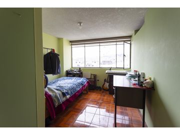 Cotocollao, Casa rentera en venta, 392 m2, 12 habitaciones, 9 baños, 2 parqueaderos