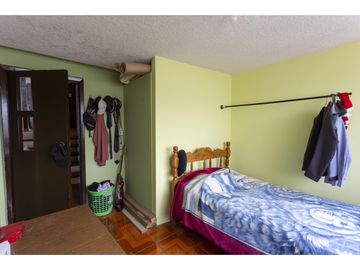 Cotocollao, Casa rentera en venta, 392 m2, 12 habitaciones, 9 baños, 2 parqueaderos