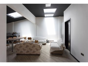 Cayambe, Terreno en venta, 1860 m2, construcción de 140 m2, arboles frutales