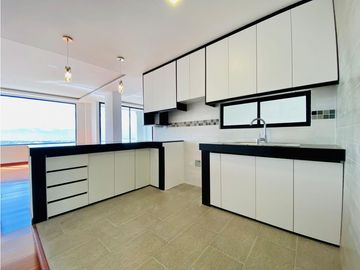 Carcelén, Departamento en venta, 92 m2, 2 habitaciones, 3 baños, 1 parqueadero