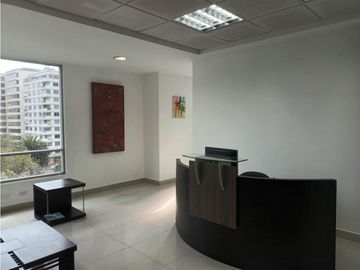 La Paz, Oficina en venta, 110 m2, 2 ambientes, 2 baños, 1 parqueadero