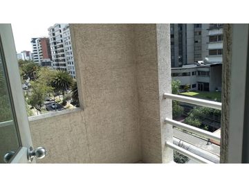 La Paz, Oficina en venta, 110 m2, 2 ambientes, 2 baños, 1 parqueadero