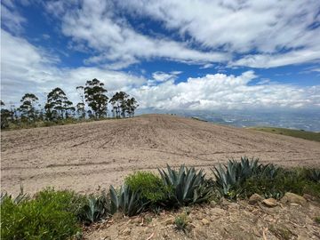 Cochasqui, Terreno en venta, 614.300 m2, cos total 60, frente 465 m