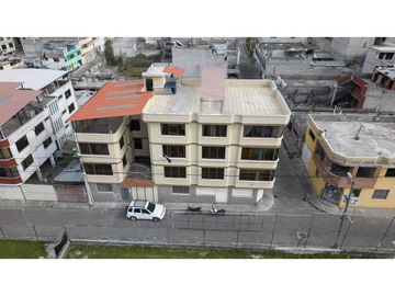 Guamani, Casa rentera en venta, 678 m2, 7 departamentos, local, 3 parqueaderos
