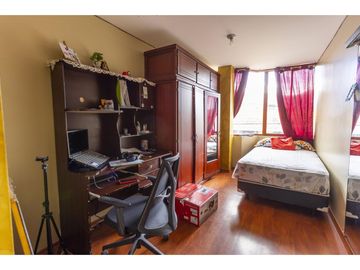 Guamani, Casa rentera en venta, 678 m2, 7 departamentos, local, 3 parqueaderos