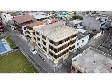Guamani, Casa rentera en venta, 678 m2, 7 departamentos, local, 3 parqueaderos