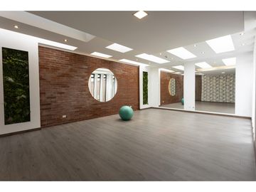La Carolina, Suite en venta, 67m2, 1 habitación, 2 baños, 1 parqueadero