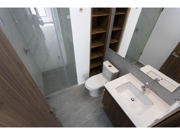 La Carolina, Suite en venta, 67m2, 1 habitación, 2 baños, 1 parqueadero
