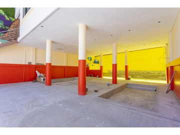 Cashapamba, Departamento con terreno en venta, 230 m2, 3 habitaciones, 3 baños, 3 parqueaderos