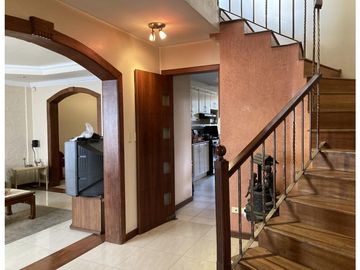 San Rafael, Casa en venta, 258 m2, 4 habitaciones, 4 baños, 2 parqueaderos