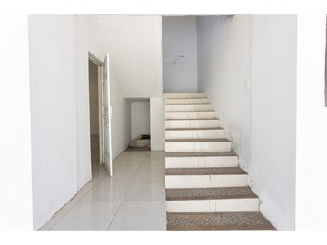 Calderón, Casa en venta, 197 m2, 2 habitaciones, 1 baño, 2 parqueaderos