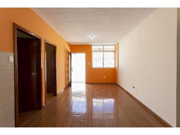 Calderón, Casa en venta, 197 m2, 2 habitaciones, 1 baño, 2 parqueaderos
