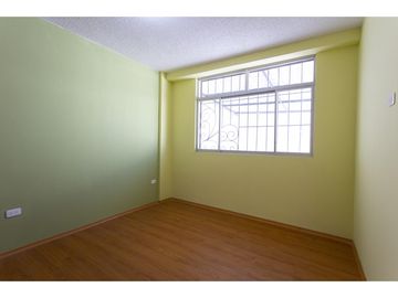 Calderón, Casa en venta, 197 m2, 2 habitaciones, 1 baño, 2 parqueaderos