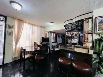 Rio Coca, Casa en venta, 224 m2, 3 habitaciones, 3 baños, 2 parqueaderos