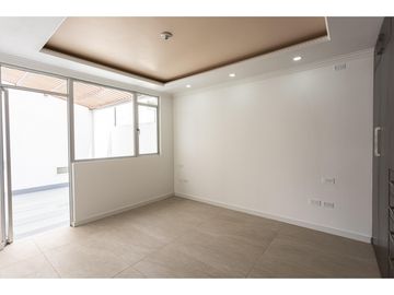 Nayón, Casa en venta, 207 m2, 3 habitaciones, 3 baños, 2 parqueaderos