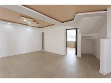 Nayón, Casa en venta, 207 m2, 3 habitaciones, 3 baños, 2 parqueaderos