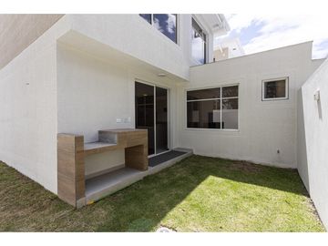 Pifo, Casa en venta, 102 m2, 3 habitaciones, 3 baños, 2 parqueaderos
