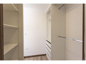 Pifo, Casa en venta, 102 m2, 3 habitaciones, 3 baños, 2 parqueaderos