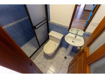 San Antonio ,Casa en  Venta ,130m2, 3 habitaciones, 3 baños, 1 parqueadero