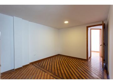 San Antonio ,Casa en  Venta ,130m2, 3 habitaciones, 3 baños, 1 parqueadero